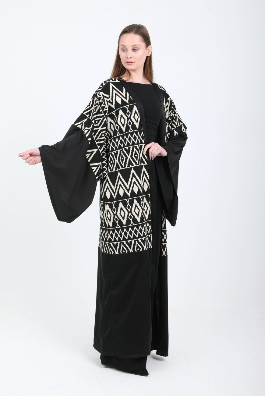 Edged Shoulder Printed Kaftan